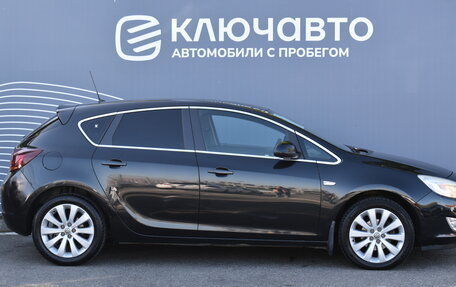 Opel Astra J, 2011 год, 670 000 рублей, 5 фотография