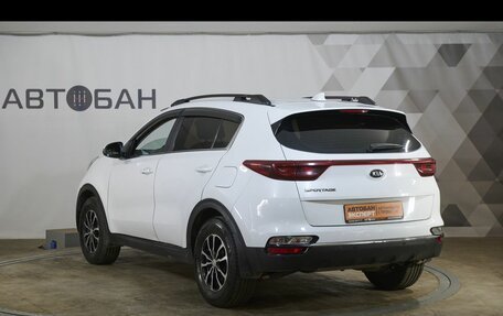 KIA Sportage IV рестайлинг, 2018 год, 1 999 000 рублей, 4 фотография