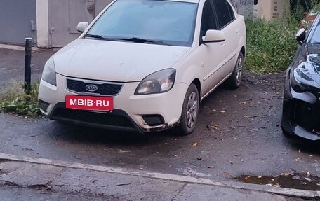 KIA Rio II, 2010 год, 500 000 рублей, 2 фотография