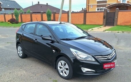 Hyundai Solaris II рестайлинг, 2015 год, 1 185 000 рублей, 3 фотография