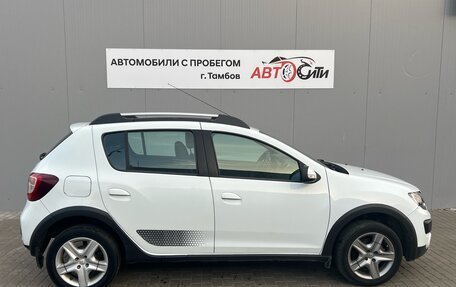 Renault Sandero II рестайлинг, 2018 год, 991 000 рублей, 4 фотография