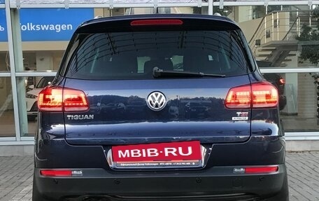 Volkswagen Tiguan II, 2016 год, 1 790 000 рублей, 11 фотография