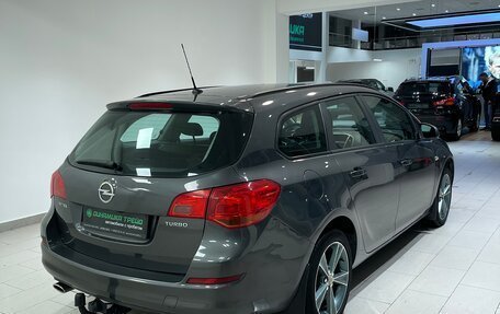 Opel Astra J, 2012 год, 910 000 рублей, 6 фотография