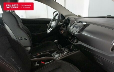 KIA Sportage III, 2011 год, 1 250 000 рублей, 7 фотография