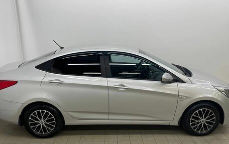 Hyundai Solaris II рестайлинг, 2015 год, 940 000 рублей, 4 фотография