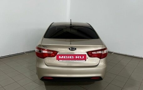 KIA Rio III рестайлинг, 2012 год, 750 000 рублей, 6 фотография