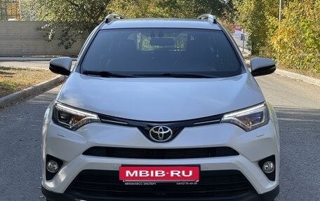 Toyota RAV4, 2016 год, 2 890 000 рублей, 9 фотография