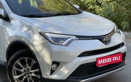 Toyota RAV4, 2016 год, 2 890 000 рублей, 4 фотография