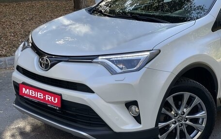 Toyota RAV4, 2016 год, 2 890 000 рублей, 3 фотография