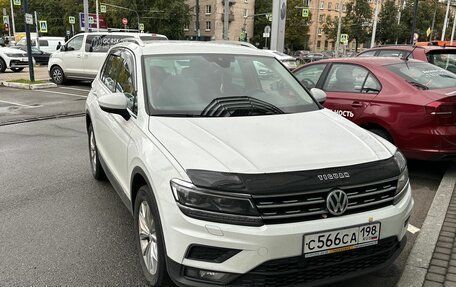 Volkswagen Tiguan II, 2019 год, 2 590 000 рублей, 1 фотография