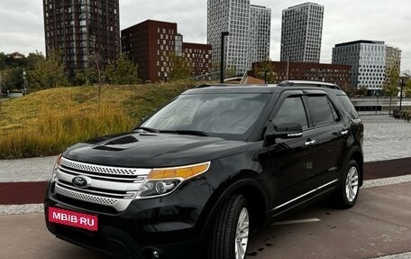 Ford Explorer VI, 2014 год, 1 800 000 рублей, 2 фотография