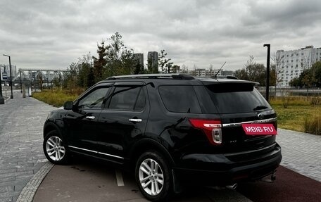 Ford Explorer VI, 2014 год, 1 800 000 рублей, 3 фотография