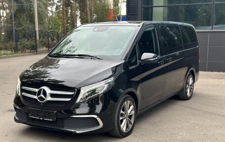 Mercedes-Benz V-Класс, 2021 год, 8 300 000 рублей, 10 фотография