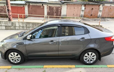 KIA Rio III рестайлинг, 2013 год, 930 000 рублей, 2 фотография