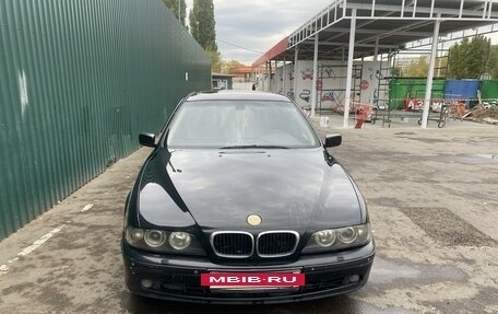 BMW 5 серия, 2001 год, 620 000 рублей, 16 фотография