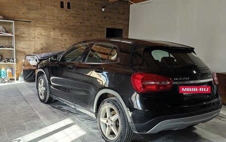 Mercedes-Benz GLA, 2014 год, 1 750 000 рублей, 13 фотография