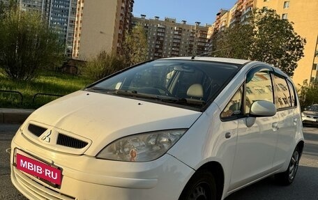 Mitsubishi Colt VI рестайлинг, 2002 год, 310 000 рублей, 2 фотография