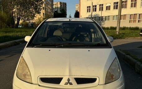 Mitsubishi Colt VI рестайлинг, 2002 год, 310 000 рублей, 4 фотография