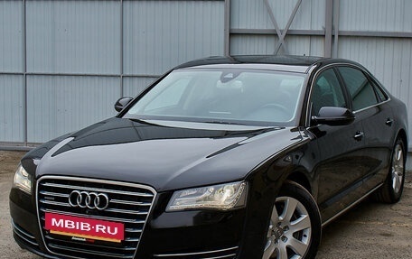 Audi A8, 2012 год, 1 690 000 рублей, 5 фотография