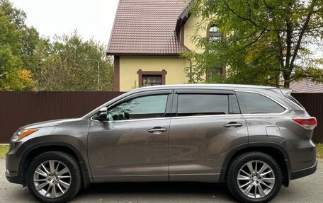 Toyota Highlander III, 2014 год, 3 485 000 рублей, 14 фотография