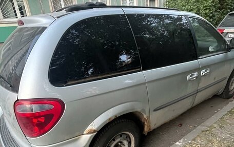 Chrysler Voyager IV, 2003 год, 275 000 рублей, 10 фотография