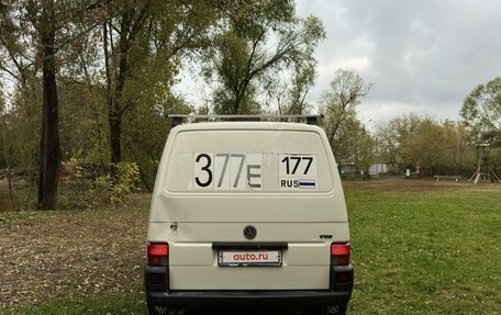 Volkswagen Transporter T4, 2001 год, 749 999 рублей, 4 фотография