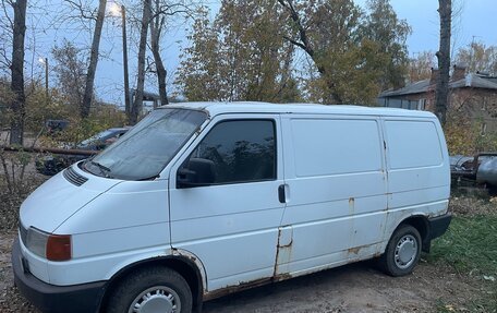 Volkswagen Transporter T4, 1993 год, 350 000 рублей, 2 фотография