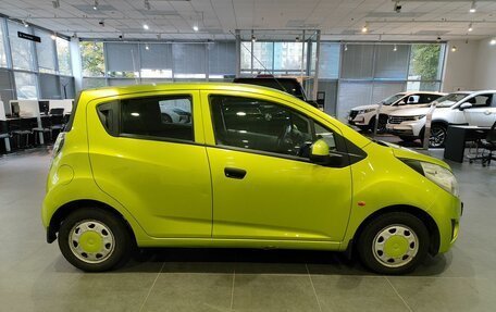 Chevrolet Spark III, 2012 год, 609 000 рублей, 4 фотография