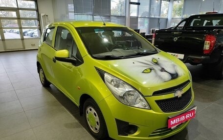 Chevrolet Spark III, 2012 год, 609 000 рублей, 3 фотография