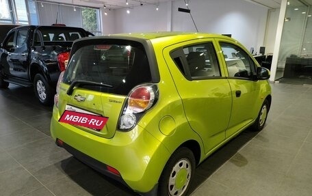 Chevrolet Spark III, 2012 год, 609 000 рублей, 5 фотография