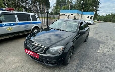 Mercedes-Benz C-Класс, 2008 год, 1 190 000 рублей, 9 фотография