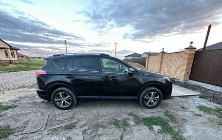 Toyota RAV4, 2015 год, 2 140 000 рублей, 3 фотография