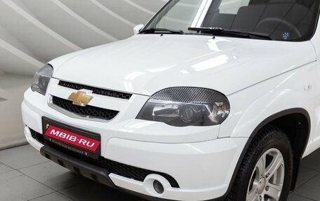 Chevrolet Niva I рестайлинг, 2017 год, 988 000 рублей, 11 фотография