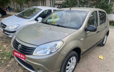 Renault Logan I, 2010 год, 480 000 рублей, 3 фотография