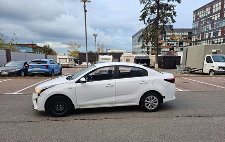 KIA Rio IV, 2021 год, 1 255 000 рублей, 10 фотография