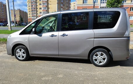 Nissan Serena IV, 2012 год, 1 420 000 рублей, 17 фотография