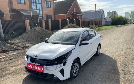 KIA Rio IV, 2020 год, 1 300 000 рублей, 3 фотография