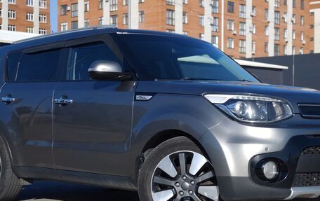 KIA Soul II рестайлинг, 2017 год, 1 719 000 рублей, 13 фотография