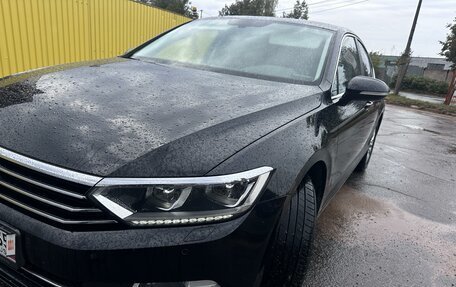 Volkswagen Passat B8 рестайлинг, 2019 год, 2 750 000 рублей, 3 фотография