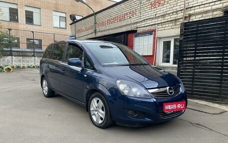 Opel Zafira B, 2011 год, 1 200 000 рублей, 1 фотография