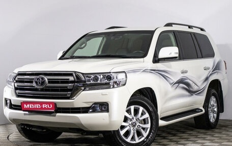 Toyota Land Cruiser 200, 2020 год, 9 900 000 рублей, 1 фотография