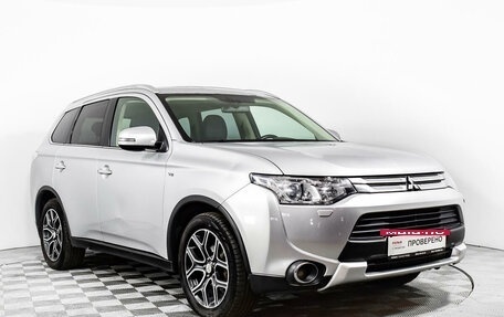 Mitsubishi Outlander III рестайлинг 3, 2014 год, 1 985 000 рублей, 3 фотография