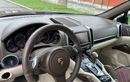 Porsche Cayenne III, 2011 год, 2 899 000 рублей, 13 фотография