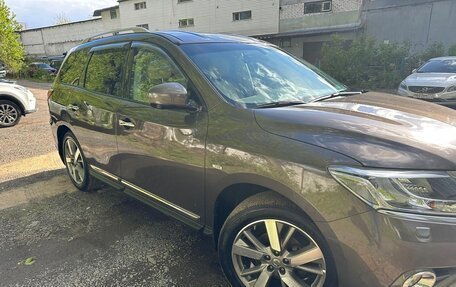 Nissan Pathfinder, 2014 год, 2 900 000 рублей, 1 фотография