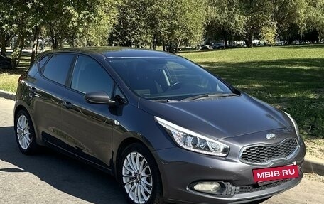 KIA cee'd III, 2012 год, 990 000 рублей, 2 фотография