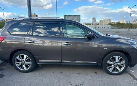 Nissan Pathfinder, 2014 год, 2 900 000 рублей, 4 фотография