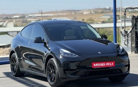 Tesla Model Y I, 2021 год, 3 700 000 рублей, 3 фотография