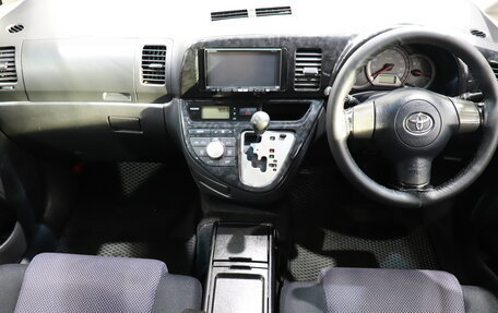 Toyota Wish II, 2008 год, 1 040 000 рублей, 16 фотография