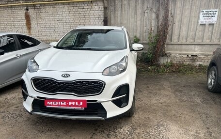 KIA Sportage IV рестайлинг, 2018 год, 2 715 000 рублей, 2 фотография