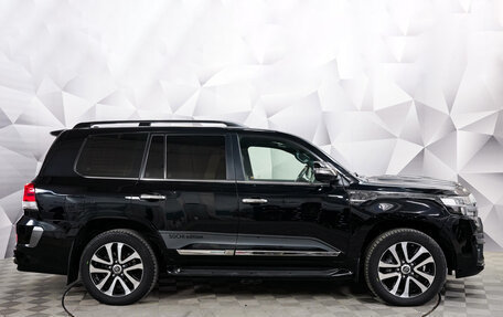 Toyota Land Cruiser 200, 2019 год, 9 050 000 рублей, 6 фотография